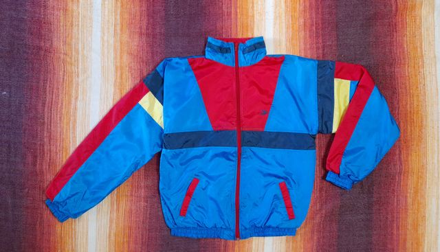 Chaqueta deportiva Rob-Roy azul y roja