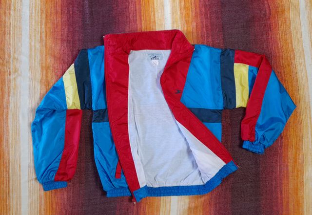 Chaqueta deportiva Rob-Roy azul y roja