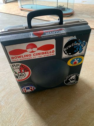 Palla da bowling con valigetta