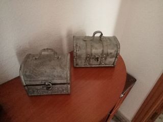 Set di 2 bauli decorativi in metallo