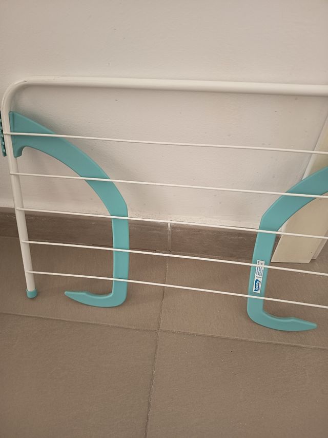 Tendedero plegable para radiador