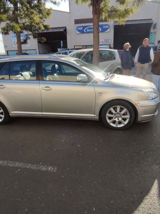 Toyota Avensis 2006