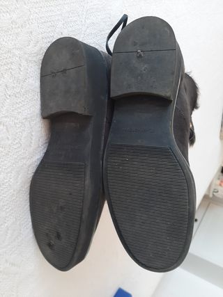Botines negros con pelo