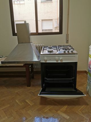 Campana, quemadores y horno