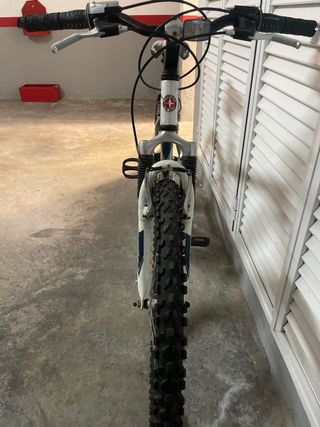 Bicicleta Schwinn Aluminum