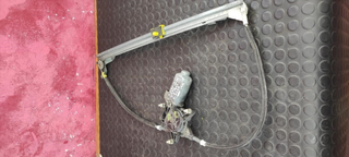Motor elevalunas delantero izquierdo 400310A (AG)