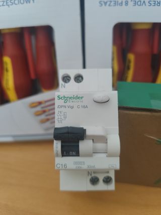 Schneider Electric DPN Vigi C16A Interruptor