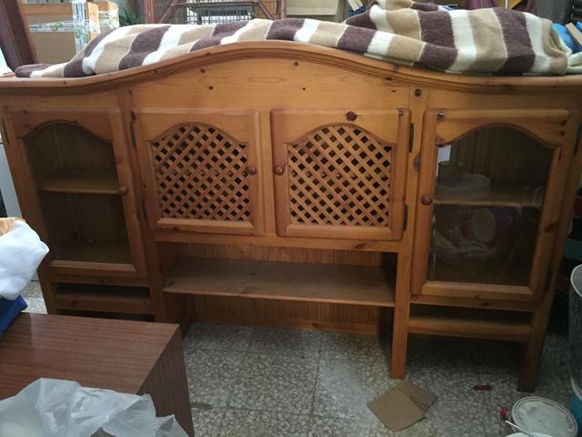 Cassettiera antica in legno e marmo