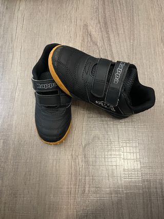 Deportivos Kappa negros con velcro