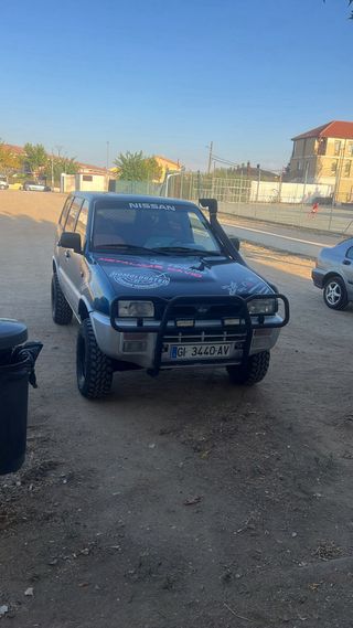 Nissan Terrano II 1993