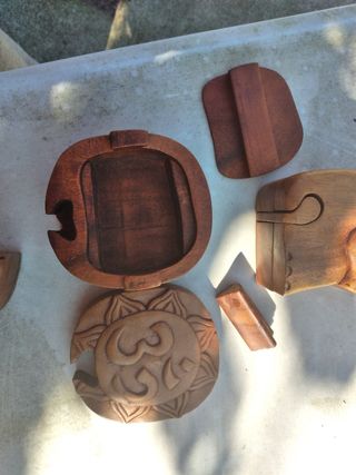 Cajas de madera sorpresa.