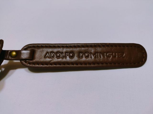 Bolso de Adolfo Domínguez piel y madera marrón