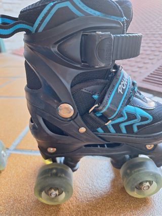 Patines y Casco Talla 6-7 Años