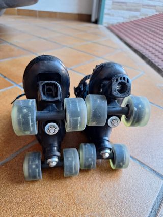 Patines y Casco Talla 6-7 Años