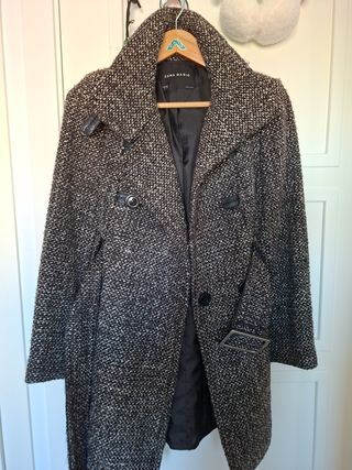 Abrigo Zara Basic Lana Marrón y Gris.