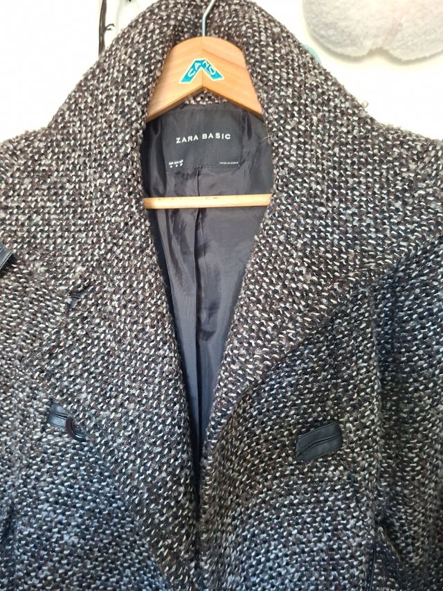 Abrigo Zara Basic Lana Marrón y Gris.