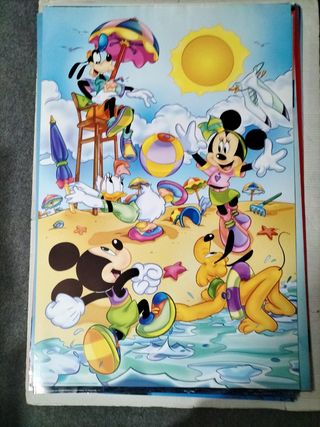Poster Disney Personaggi Spiaggia Estate