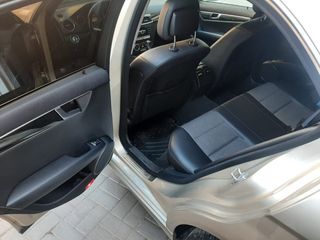 Mercedes-Benz Clase C 2011