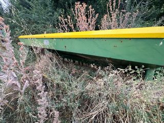 Sembradora GIL de 28 botas