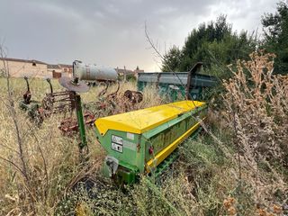 Sembradora GIL de 28 botas