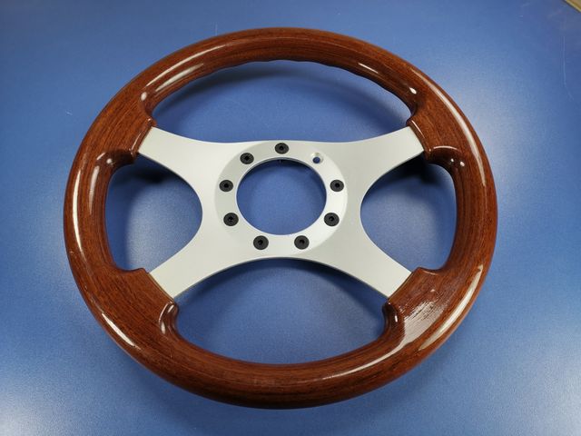 Volante madera caoba años 70