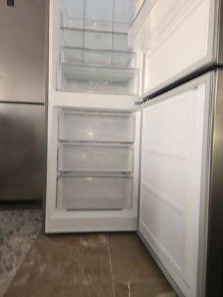 Nevera Saivod gris 632 84 92 43 nora