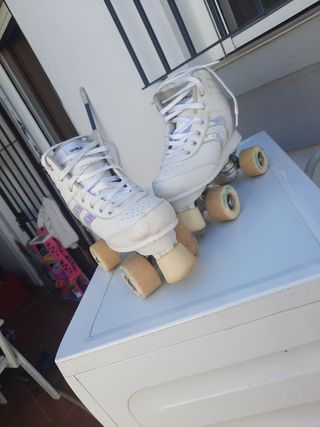 Patines en línea blancos talla 37