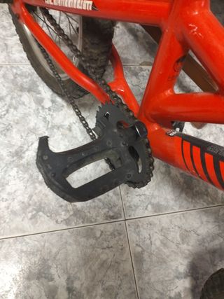 Bicicleta Monty 106 Roja