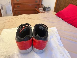 Zapatillas Nike Negras y Rojas Talla 46