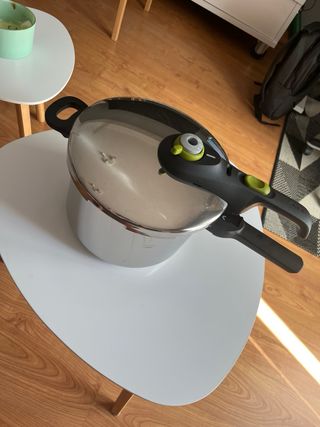 Olla a presión Tefal Secure 5 Neo 6L