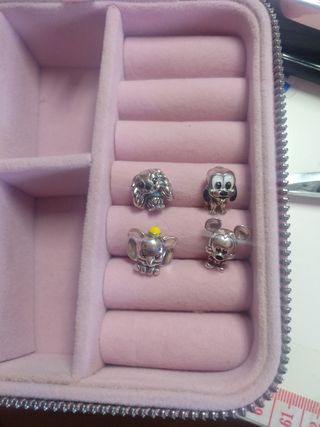Lote 4 Charms Pandora Disney
