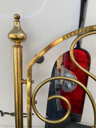 Cabecero ANTIGUO DE LATON