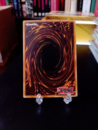 Hacha del Desespero Carta Mágica Yugioh