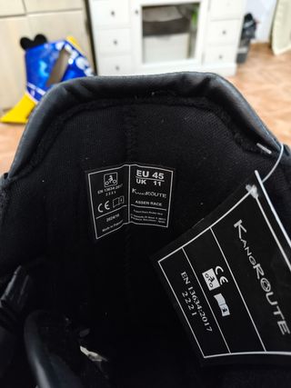 Botas de Moto Deportivas Negras y Amarillas