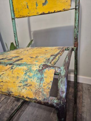 Sillas Industriales Metal Verde y Amarillo