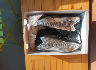 Scarpe basket Anthony Edwards metallizzate