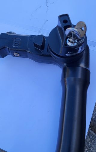 Gancho de bola desmontable Brink BMU con llave