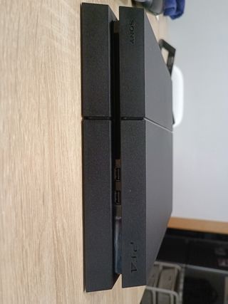 PS4 1TB + 2 Mandos (Negro y Azul) + soporte.