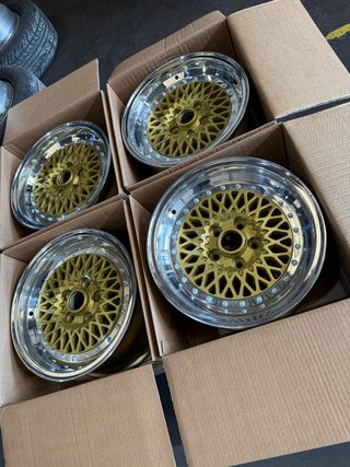 Llantas 15 Alfa 75 5x100 5x98 
Nuevas original