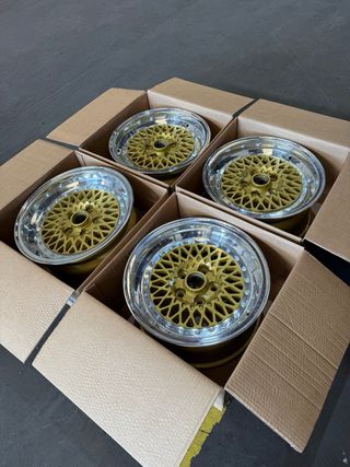 Llantas 15 Alfa 75 5x100 5x98 
Nuevas original