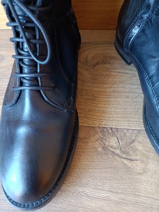 Botas Uterqüe cordones Talla 38