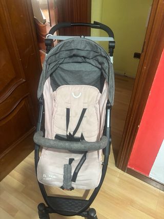 Silla de paseo gris y rosa
