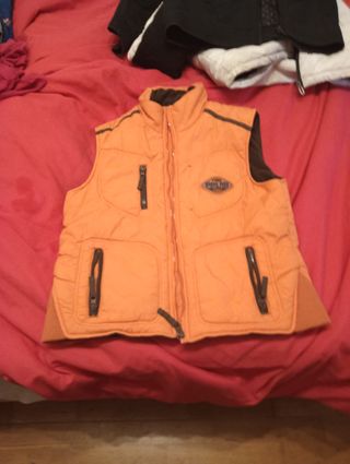 3 Chalecos  azul marino , naranja y gris