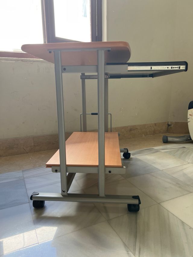 Mesa escritorio Systemtronic madera y metal