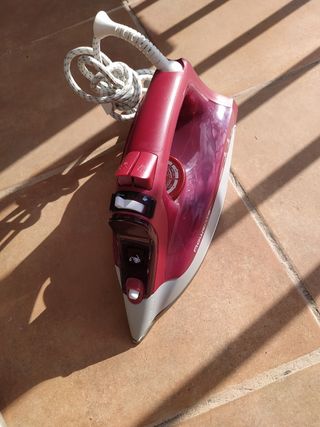 Plancha Rowenta Rosa