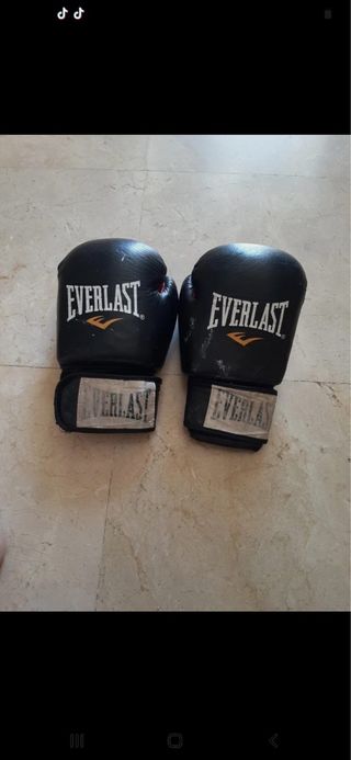 Guantes de Boxeo Everlast Negros