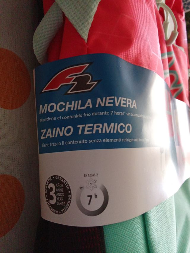 Mochila nevera 20L roja y turquesa