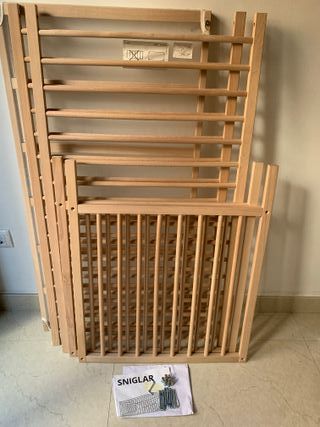 Cuna de madera de IKEA. Perfecto estado.