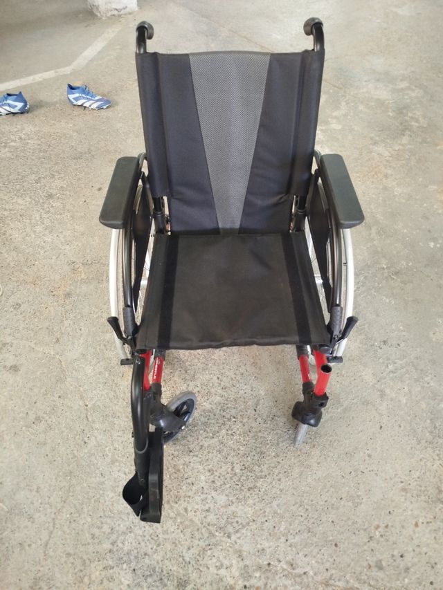 Silla de ruedas en perfecto estado 