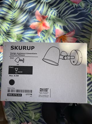 Lámpara de pared SKURUP IKEA negra